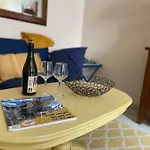 Logis Saint-martin By Melrose Apartment