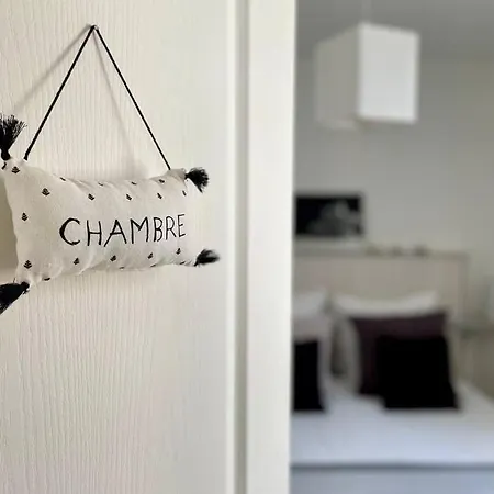 Logis Saint-martin By Melrose Apartment