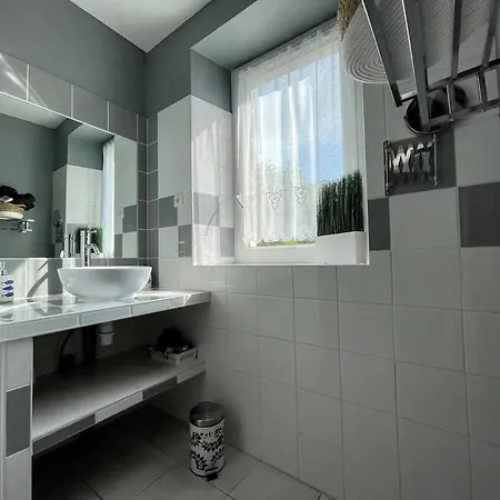 Logis Saint-martin By Melrose Apartment Saint-Martin-des-Entrées