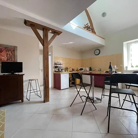 Daire Logis Saint-martin By Melrose Saint-Martin-des-Entrées