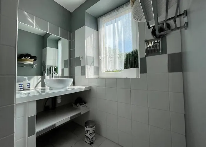 Logis Saint-martin By Melrose Apartment Saint-Martin-des-Entrees